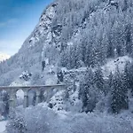 Le Parc Du Mont Blanc - Happy