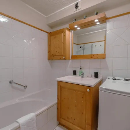 Apartment Le Parc Du Mont Blanc - Happy