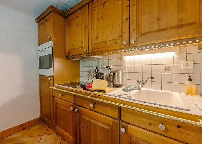 Le Parc Du Mont Blanc - Happy *